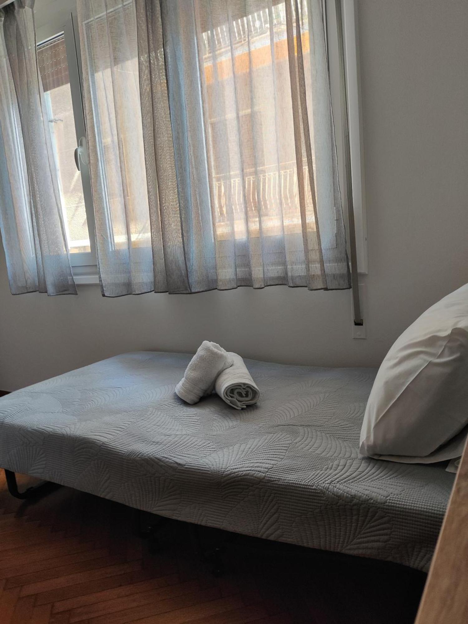 Twins - Museum Apartment
